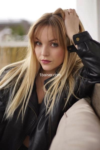 escortes poitiers|Escort girl annonces Poitiers